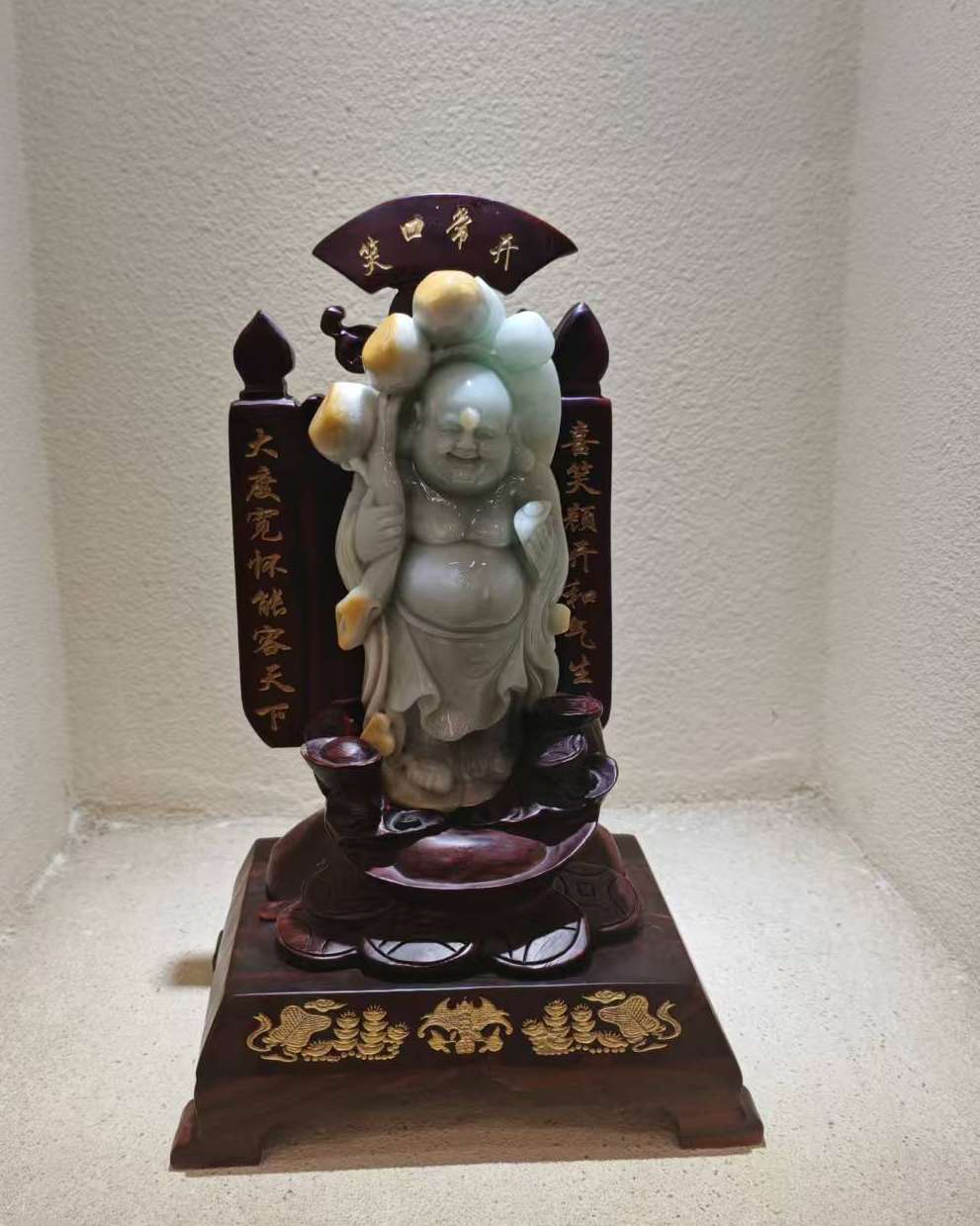 弥勒佛