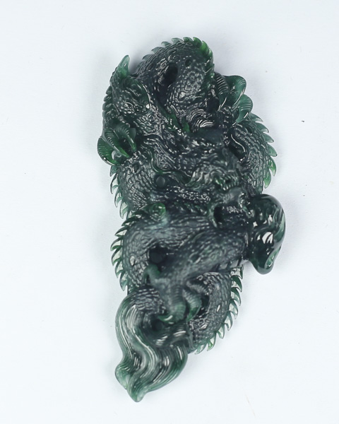 龙行天下