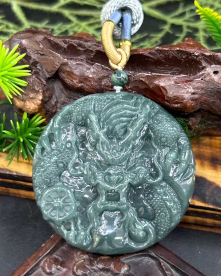 龙行天下