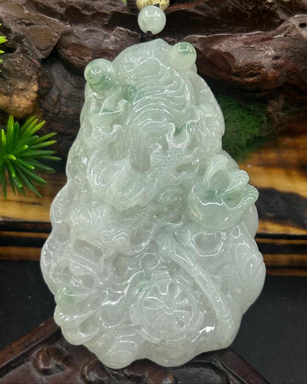 龙行天下