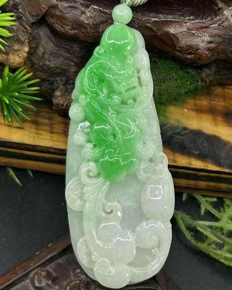 龙行天下